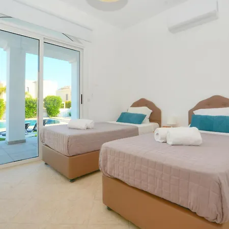 Aquamarine * أيا نابا